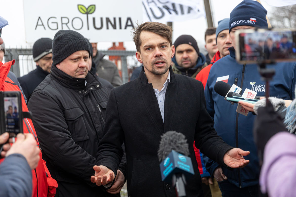 Afera z nawozami pod Wrześnią! "Zostaliśmy na lodzie"