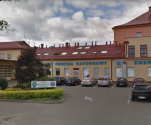 Szpital tonie w długach, a niektórzy zarabiają ponad milion rocznie. Starosta zapowiada restrukturyzację