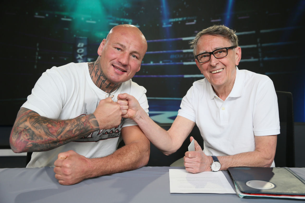 Artur Szpilka w BMW za ponad pół miliona