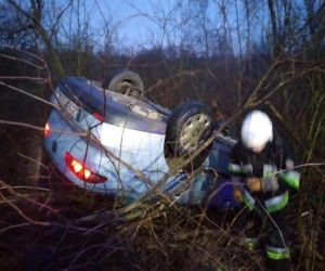 Tragiczny finał podróży! Dwie osoby, w tym DZIECKO, trafiły do szpitala