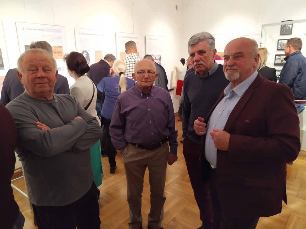 Zdjęcia z otwarcia wystawy o historii piłki nożnej w siedleckim Muzeum Regionalnym
