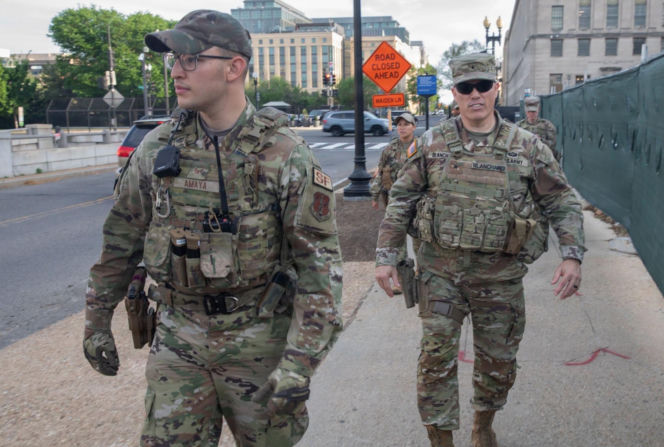 Gwardia Narodowa USA na ulicach stolicy