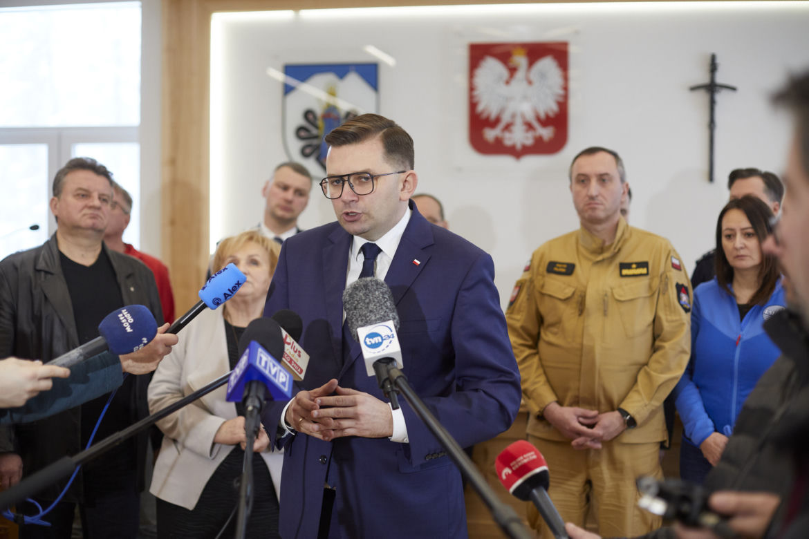 Posiedzenie Wojewódzkiego Zespołu Zarządzania Kryzysowego "Bezpieczne ferie dla dzieci i młodzieży w województwie małopolskim – 2023"