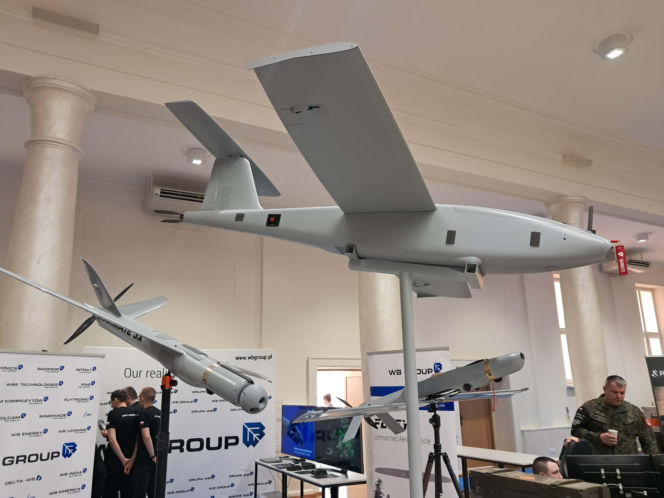 Targi Służby i Pracy w Skarżysku. Wojsko Polskie kusi nowoczesnością i stabilną ścieżką kariery