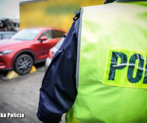 Toyota Yaris Hybrid i Mazda CX-5 odzyskane przez kryminalnych