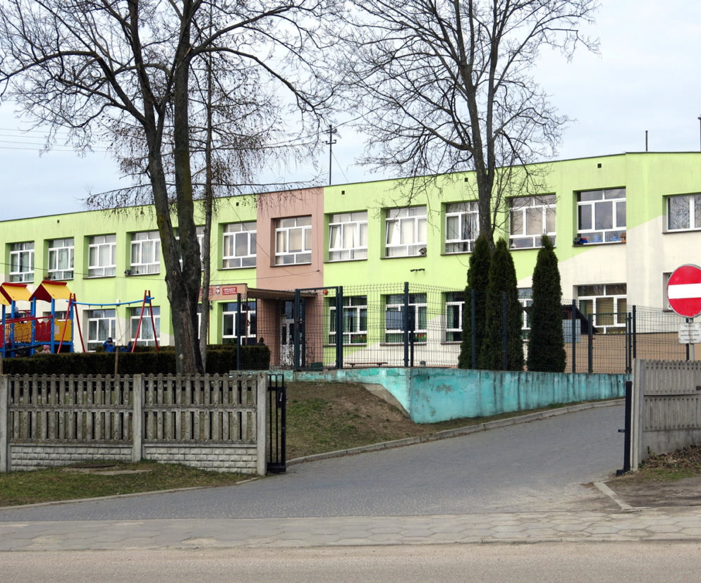 PORWALI I ZGWAŁCILI 15-LATKĘ