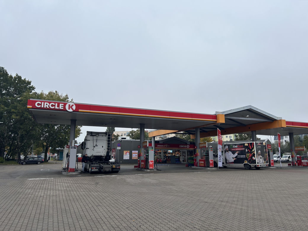 Ceny paliw przed Wszystkich Świętych