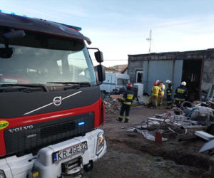 Tragedia w Olkuszu. W garażu znaleźli zwłoki. 67-latek zasnął i już się nie obudził