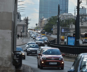 Wyrzucą diesle z centrum?! Warszawa chce Strefy Czystego Transportu