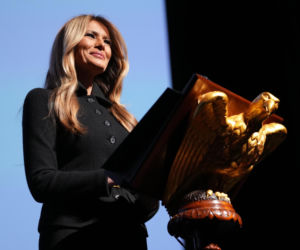 Melania została gwiazdą filmową. Ale jest jeden problem