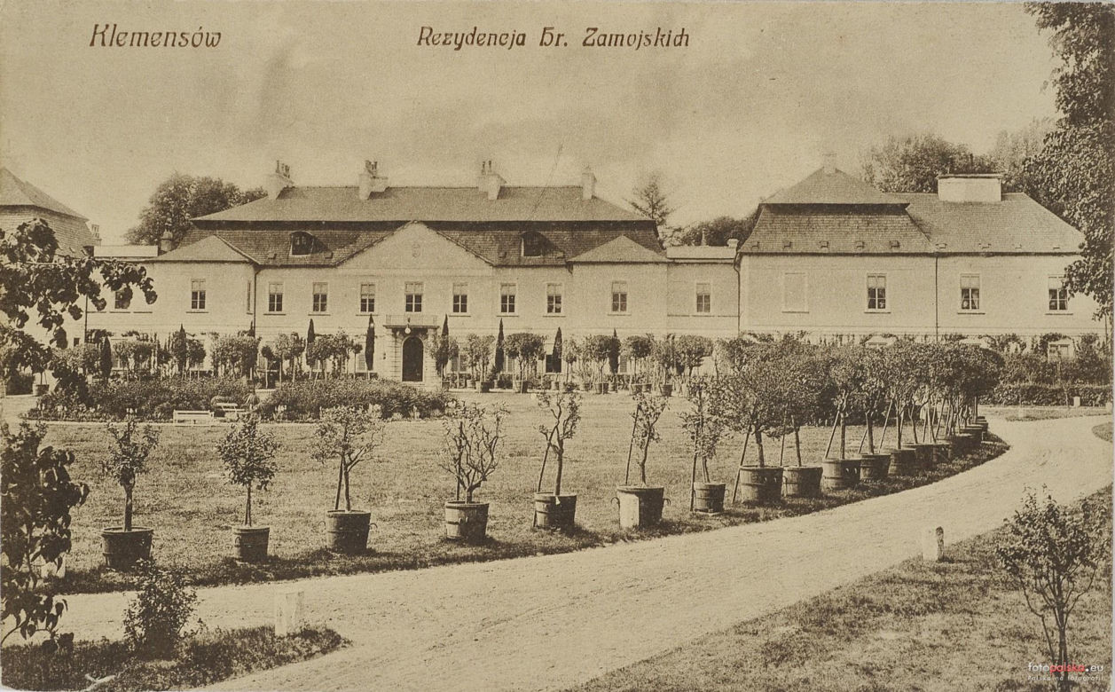 Zespół pałacowo-parkowy Klemensów-Park