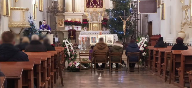 Tragedia w Siedlcach. Matka i dwóch synów umierali jedno po drugim.