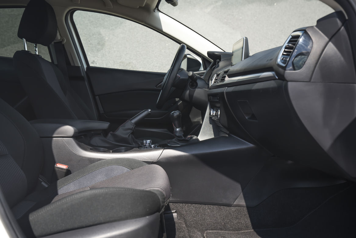 Mazda 3 Sedan Skyactive-G 2.0 120 KM M6
