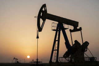 Trump ogłasza porozumienie z Iranem. Czy to koniec wojny i drożyzny na stacjach?