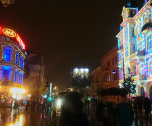 02 W Łodzi trwa Festiwal Światła. ZOBACZ, jak zmienił łódzką przestrzeń