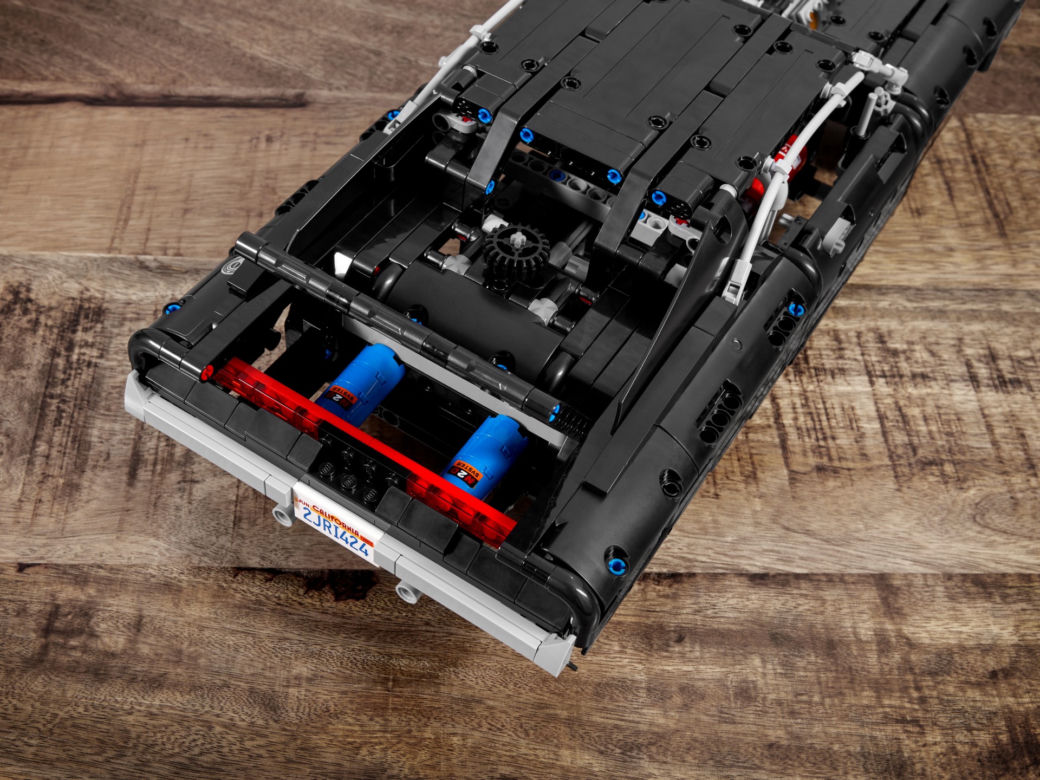 Dodge Charger z filmu Fast And Furious / zestaw LEGO Technic