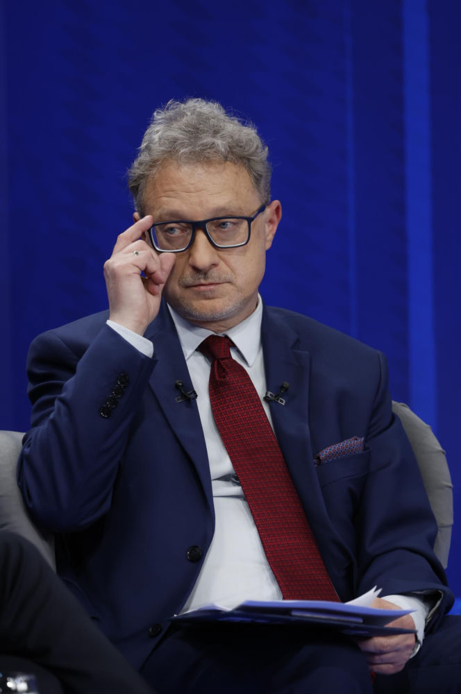 Debata local content