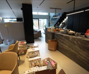 Ekspresowa wyprowadzka Wersow i Friza. Spakowali się w 24h i wyprowadzili z luksusowej willi