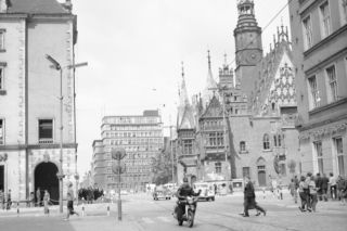 Wieżowiec Miejskiej Kasy Oszczędności we Wrocławiu