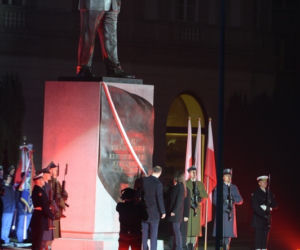 Odsłonięcie pomnika Lecha Kaczyńskiego w Warszawie