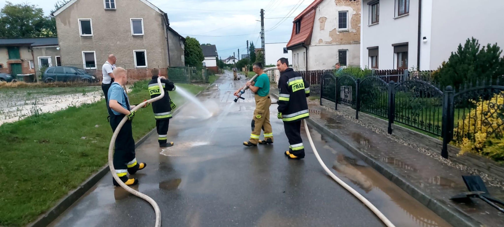 Racibórz znalazł się pod wodą. Wielkie ulewy przeszły nad śląskim miastem