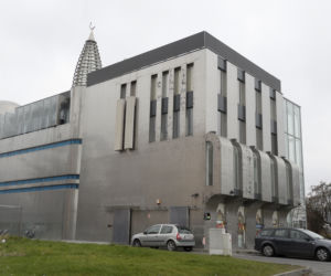 Wybili okna muzułmanom