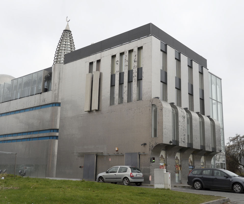 Wybili okna muzułmanom