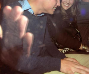 Stare zdjęcia księżnej Kate! Nie uwierzysz, jak się zabawiała