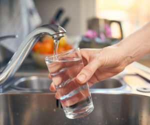 Ołów i kadm w szklankach z popularnej sieci. Sprawdź, czy masz je w domu i natychmiast zwróć