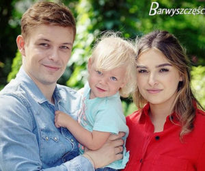 Barwy szczęścia. Hubert (Marek Molak), Klara (Olga Jankowska) i Marysia