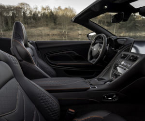 Aston Martin DBS Superleggera Volante