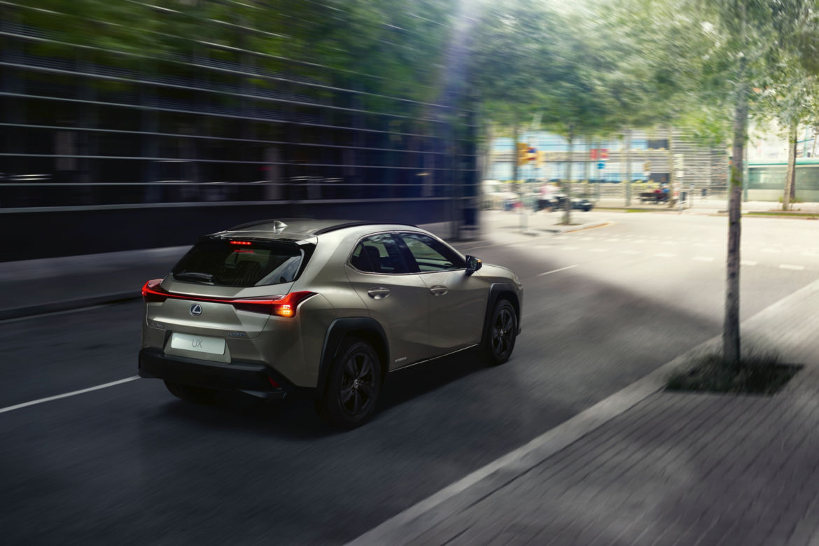 Lexus UX F Impression