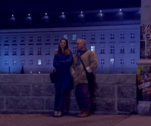Pierwsza miłość. Kinga (Aleksandra Zienkiewicz), jogin Przemek (Przemysław Bluszcz)