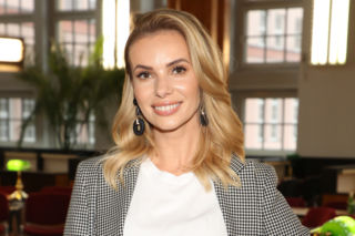Izabela Janachowska: wiek, wzrost, Instagram, mąż, ślub, suknie, dziecko