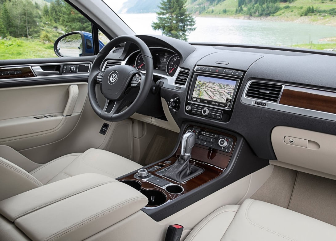 2014 Volkswagen Touareg po liftingu