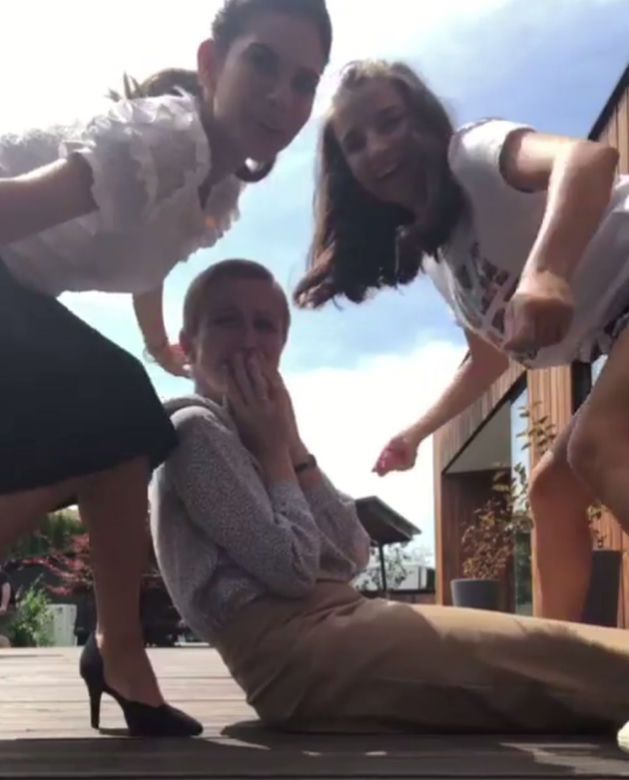 Zawsze warto. Weronika Rosati, Julia Wieniawa i Katarzyna Zielińska tańczą na planie