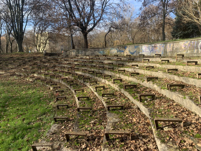 Amfiteatr na Tatarach będzie odnowiony. Wykonawca odebrał teren