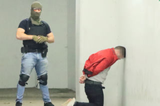Sceny jak z filmu akcji. Padły STRZAŁY! Co się wydarzyło pod Kauflandem w Świnoujściu? [ZDJECIA, WIDEO]