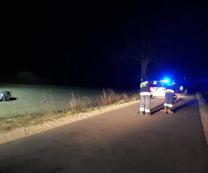 Sierpc. POWAŻNY WYPADEK! Zmiażdżone auto z kobietą za kierownicą! [ZDJĘCIA]