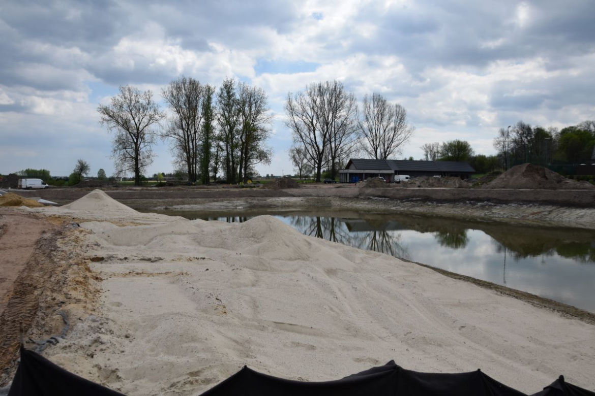 W Mircu też będą mieli dwa stawy, plażę i centrum rekreacyjne 
