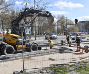 Ostatnie asfaltowanie Sokratesa. Otwarcie po majówce