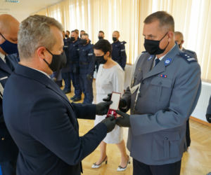 Mamy 33 nowych policjantów. Zobacz ich zdjęcia 