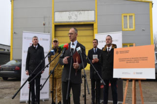 Sprzęt oraz szkolenia na ewentualne zagrożenia. LUW szykuje się