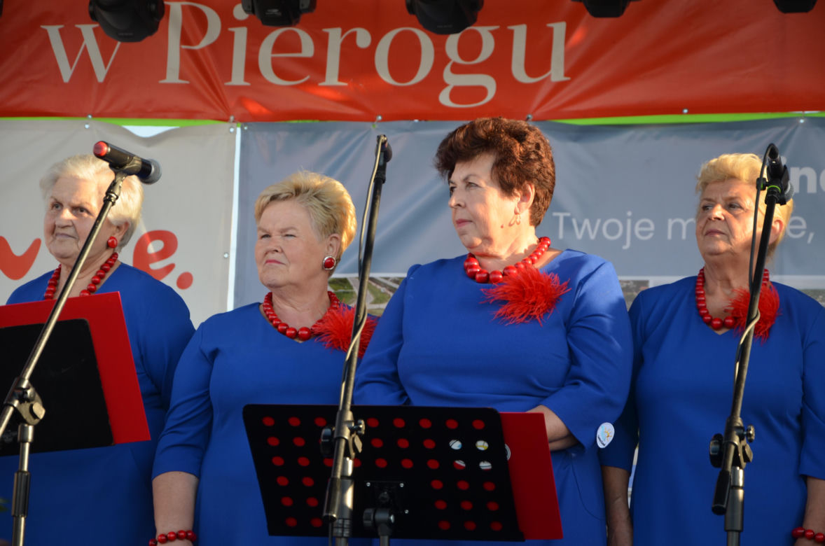 W konkursie na najlepsze pierogi w powiecie Siedleckim w 2025 roku zwyciężył męski zespół KGW „Sami Swoi” z Kotunia! 