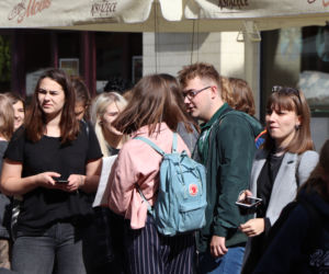 Młodzieżowy Strajk Klimatyczny w Toruniu. Protestowali przeciwko rządowi i korporacjom