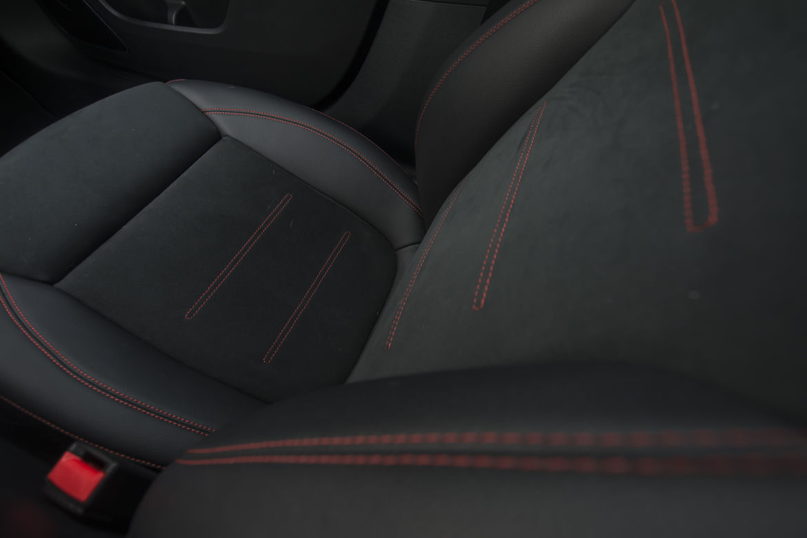Mercedes-Benz A200 AMG Line