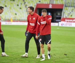 Tak Wojciech Szczęsny zdzielił Roberta Lewandowskiego. Nagranie ciosu obiegło świat, wszystkich nabrali