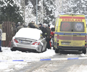 Zwłoki małżeństwa na Targówku. Świadkowie o szturmie antyterrorystów: W życiu czegoś takiego nie widziałem