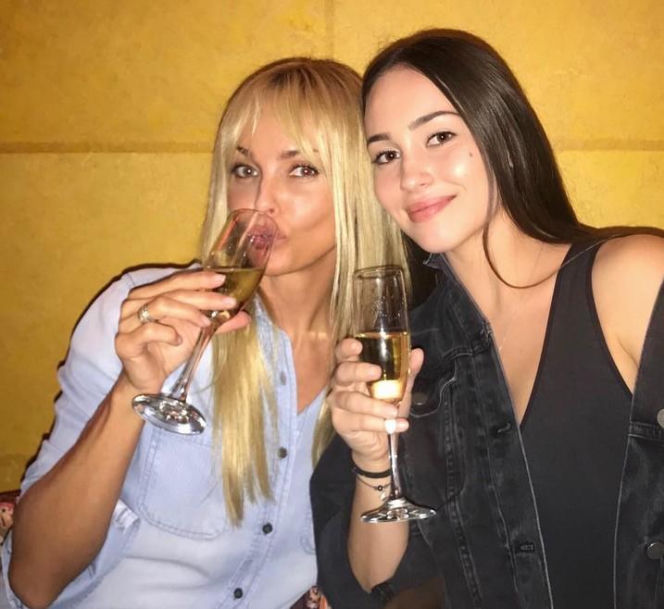 Julia Scorupco, córka Mariusza Czerkawskiego i Izabelli Scorupco