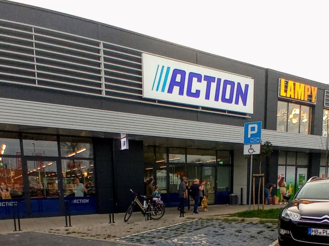 Action inwestuje w Polsce